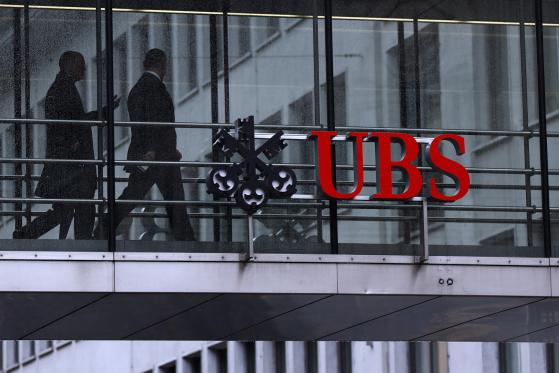 “Selfie: che investitore sei?”, UBS AM al Salone del Risparmio con Datome e Calabresi