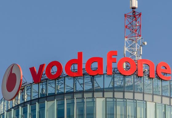 Swisscom compra il 100% di Vodafone Italia, al via la fusione con Fastweb