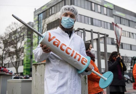 I vaccini Covid hanno salvato almeno 1,4 milioni di vite in Europa, secondo l'Oms