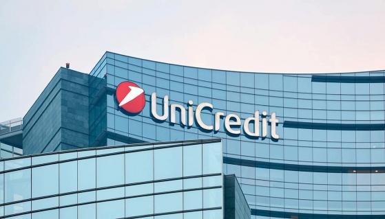 UniCredit in rialzo a Piazza Affari dopo conti superiori alle attese con utile a 2,6 mld